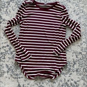 old navy long sleeve tee